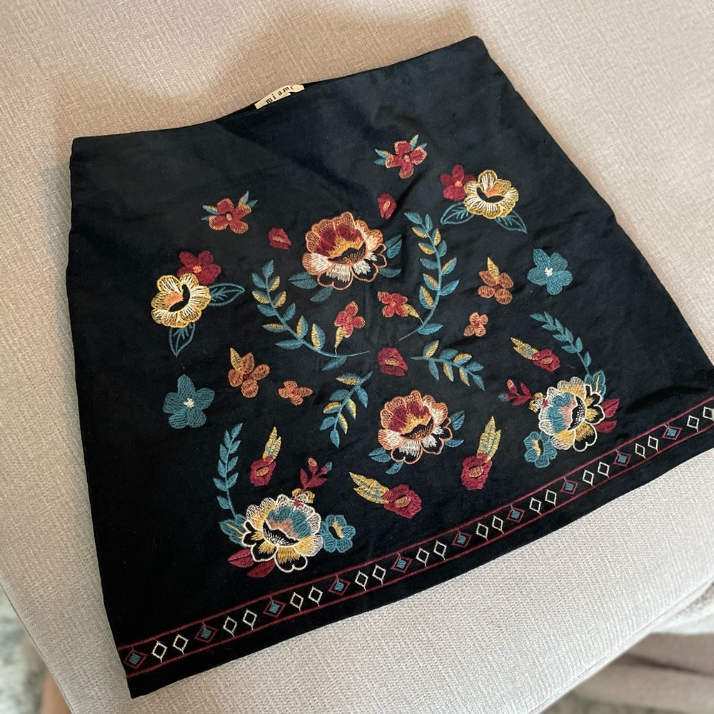 Miami embroidered velvet skirt